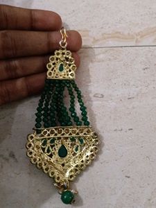 Elegant Emerald Green Maang Jhumar