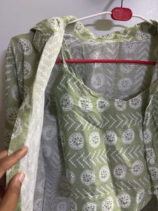 Green Printed Tank Top And Shirt Set