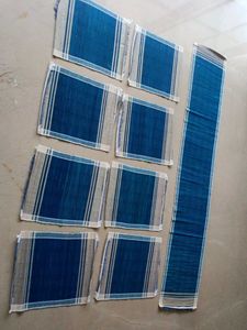 Set of 8 table mats and Runner