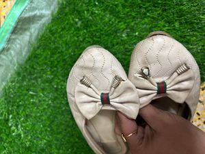 Comfortable &amp; Fashionable Bellies for Women