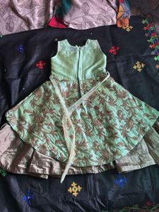 Kids girl frock 4-6 years