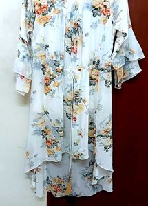 PRICE DROP!! Korean Floral Top!!