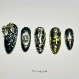 Goth Nails