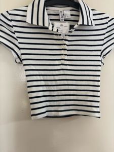 H&amp;M RIBBED POLO T-SHIRT