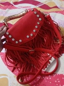 beautiful red purse 👜
