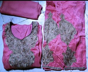 Elegant Pink Embroidered Kashmiri Suit