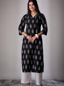 Elegant Floral Print Kurta