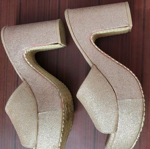 Fancy Rose Gold Women Block Heel Slippers With Party Wear 3.5 Inch Heels Chappal For Ladies
