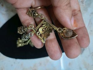 Neckpiece And Earrings
