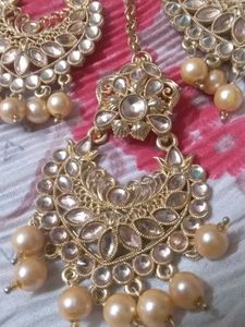 Earrings And Tikka