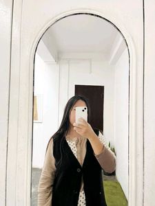 Sleeveless Long Sweater