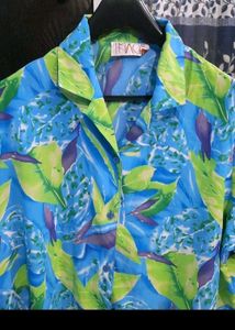 Resort Shirt Womens