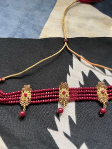 Red Choker Set