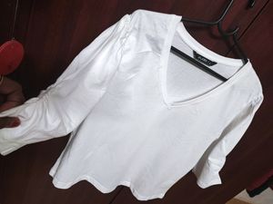 White Tshirt/Top