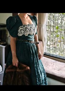 Vintage Beauty Cottagecore Peasant Style Dress