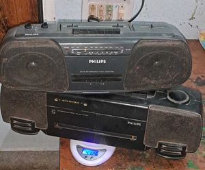 2VINTAGE PHILIPS TAPE RECORDER