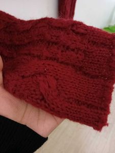 Cable Knit Cropped Pullover