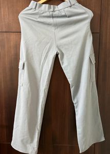 grey color cargo light weight to wear