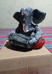 Ganesha Idol Showpiece