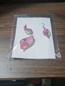 hand painted  Drop Earrings and neckpiece