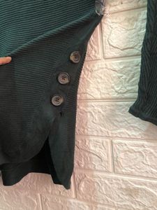 Stylish Green Knit Pullover‼️🕶️