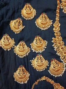 Golden Goddess Jewelry Set