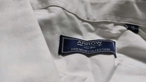 Arrow  Men&#39;s White Button-Down Shirt