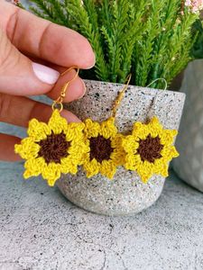 sunflower earrings...