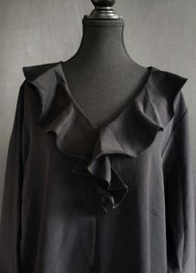 Black Top with frills