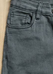 WOMEN&#39;S Gray High-Waisted Skinny DENIM Jeans 💗