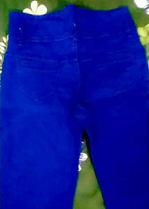 Stylish Women’s Jeans – Perfect for All Occasions