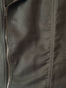 Sleeveless Vest