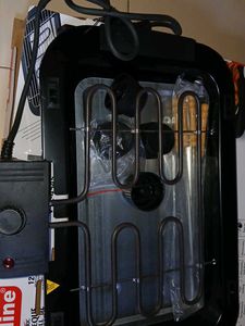 SKYLINE ELECTRIC BARBEQUE GRILL