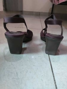 Elegant Brown Heeled Sandals