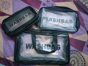 Foldable Travel Bag With Wash Bags Set