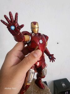 Iron Man Mark 7 Statue ! Figure