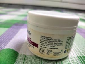 Underarms Whitening Cream