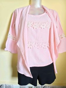 BOGO🎁Buy One Get 1 Free🎁 Pink Top Size M