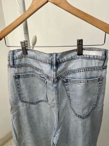 Stylish Light Wash Denim Jeans