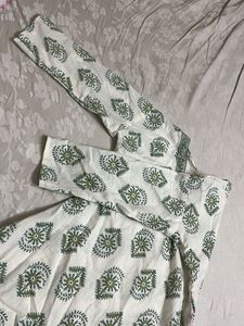 Cotton V-Neck Short Kurti