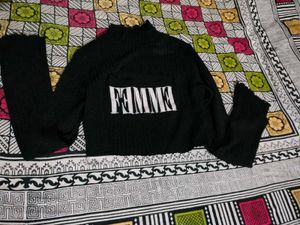 Femme Graphic Crop Top