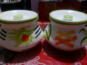 CERAMIC POTS