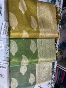 GERMAN TISSUE WITH BLOUSE