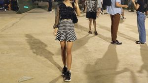Christmas Offer Black &amp; White Mini Skirt