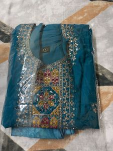 straight kurta set with dupatta