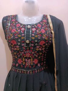 Kurti Pajama Duppata Set