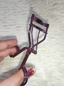 Eyelash Curler