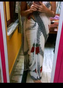 Floral Print Saree