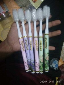 Cooler Toothbrushes - 2 Pack