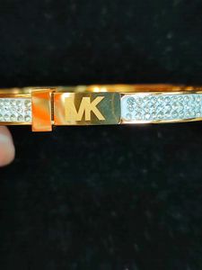 MICHAEL KORS GOLD PLATED WRISTWEAR
